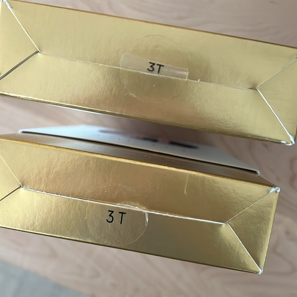 Lou Lou & Company Top + Bortom Sets in Green Leaf and Pink Ribbed - Picture 5 of 5